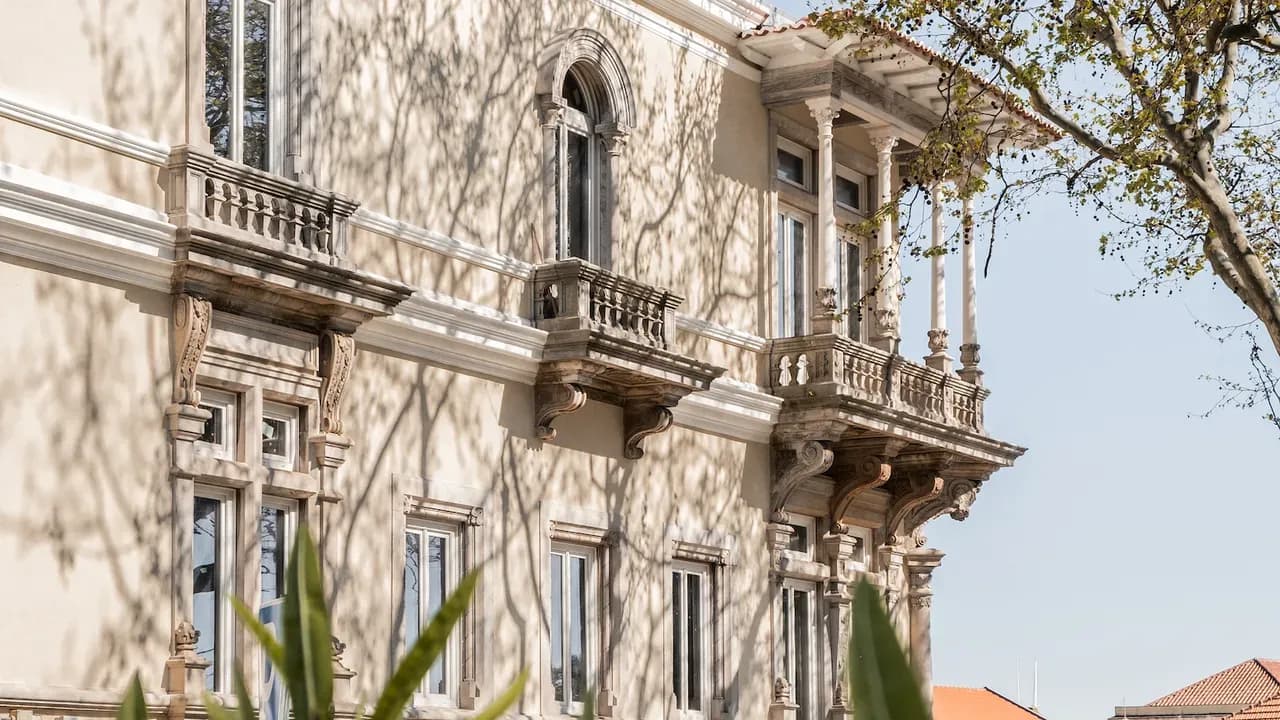 Artsy Cascais hotel